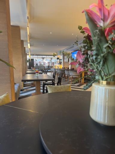 عکس رستوران نولانژ