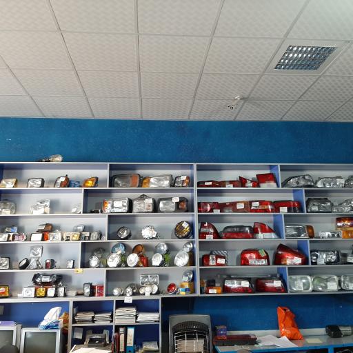 عکس نمایندگی صبا باتری و سپاهان