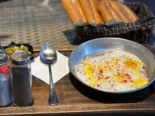 عکس کافه آلایلا