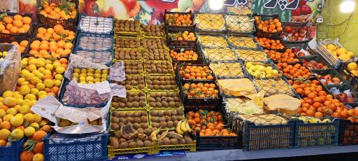 عکس ارزانسرای میوه داریوش 