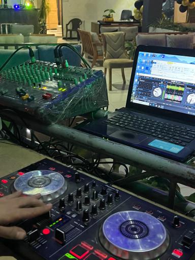 عکس کافه تراس