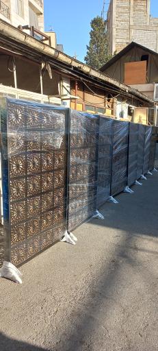 عکس سرزمین چوب