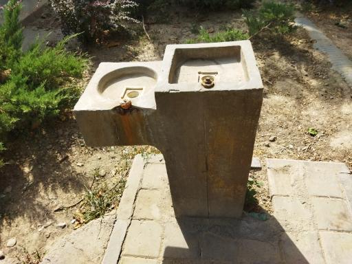 عکس آبخوری بوستان بنفشه