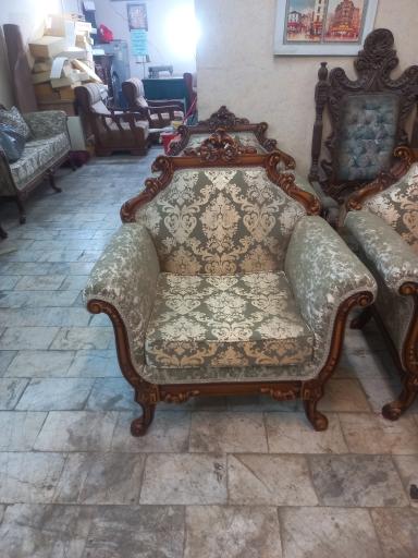 عکس کارگاه تعمیرات مبل مسلمی
