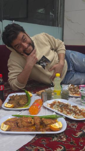 عکس سفره خانه بی نظیر