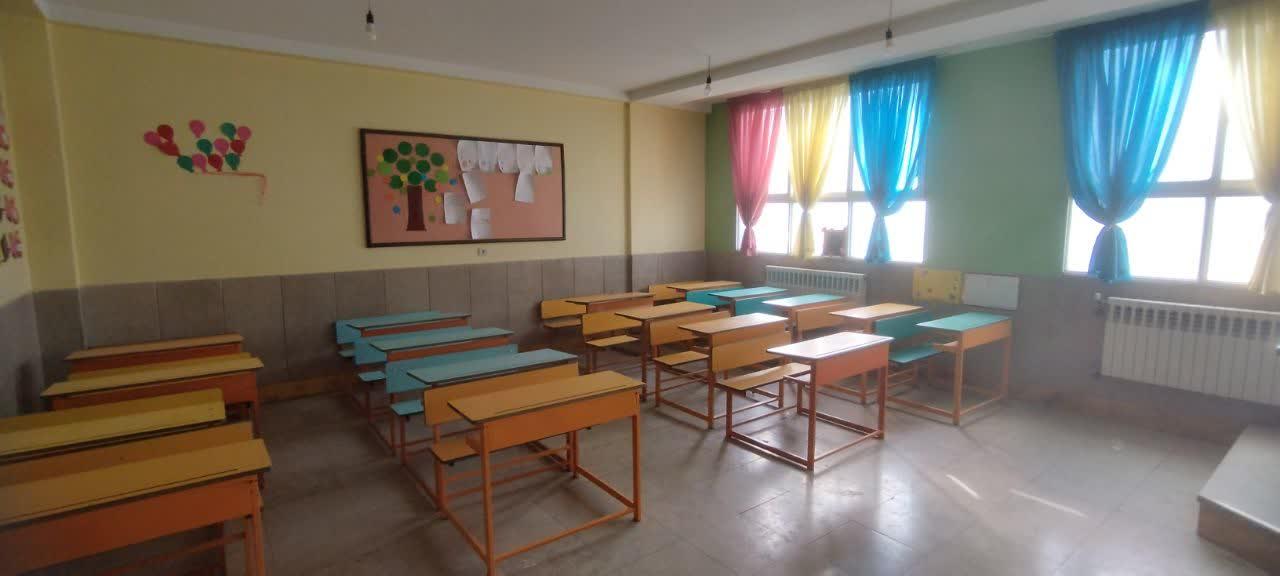 عکس دبستان پسرانه غیردولتی برهان