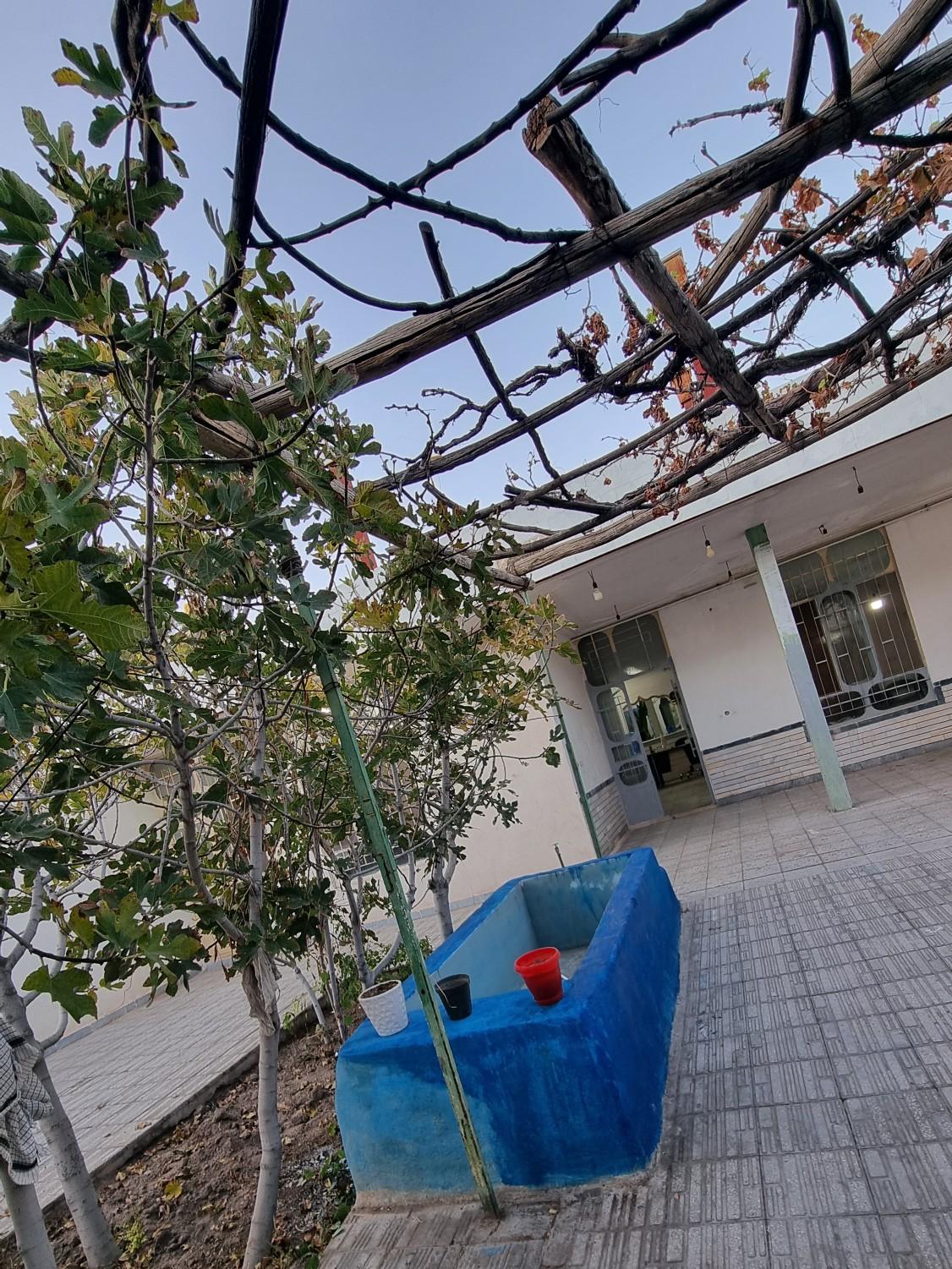 عکس آموزشگاه فن‌بیان و سخنوری وُرناسخن