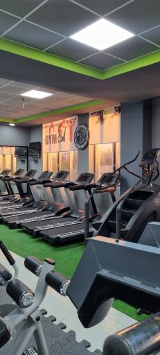 عکس باشگاه بدنسازی گلچین