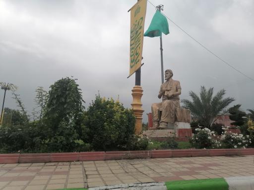 عکس میدان حکیم میرفندرسکی