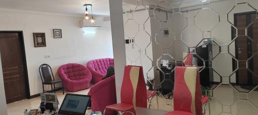 عکس کلینیک زیبایی دکتر شبنم جوادیان