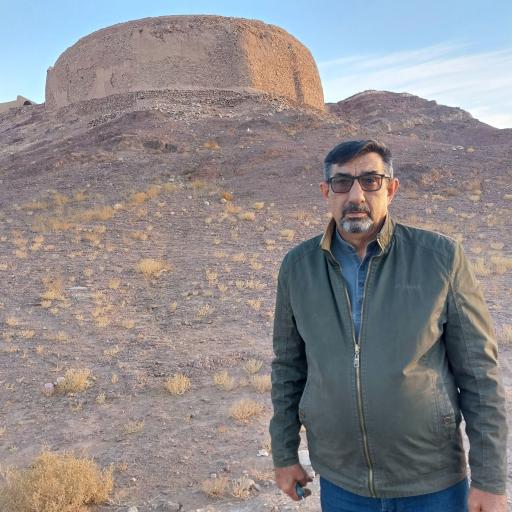 دخمه باستانی چم تفت