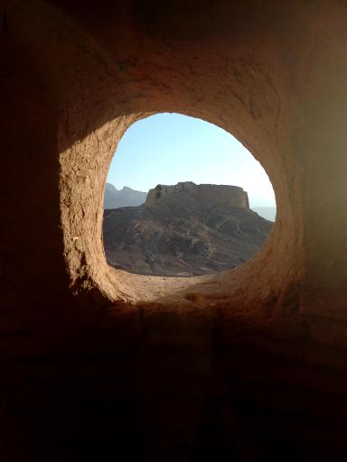 عکس دخمه باستانی چم تفت