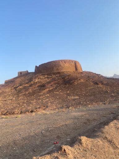 عکس دخمه باستانی چم تفت