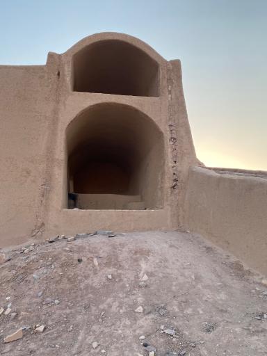 عکس دخمه باستانی چم تفت