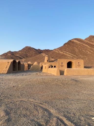 عکس دخمه باستانی چم تفت