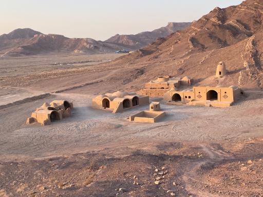 عکس دخمه باستانی چم تفت