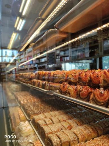 عکس قنادی محفل