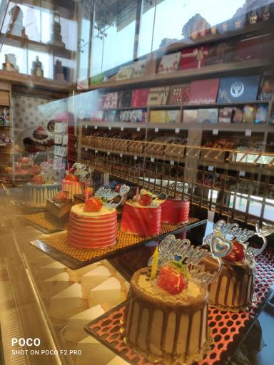 عکس قنادی محفل