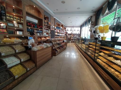 عکس قنادی محفل