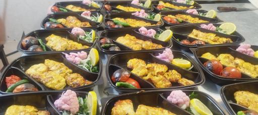 عکس کترینگ دارچین شعبه دوم