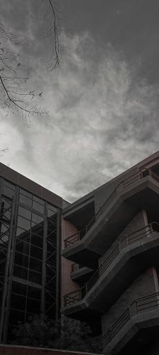 عکس دانشکده نفت، گاز و پتروشیمی