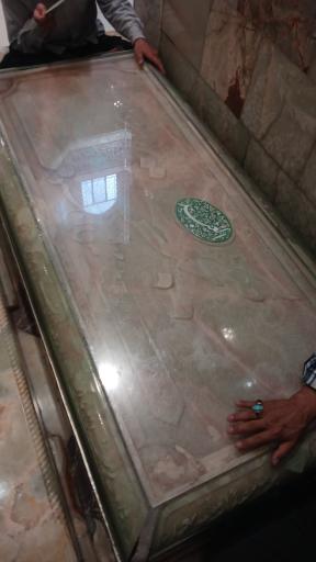 عکس مزار آیت الله محمد تقی بهجت