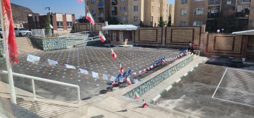 عکس دبیرستان علامه حلی