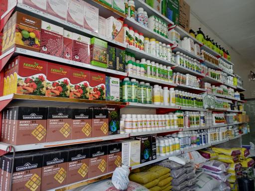 عکس داروخانه گیاهپزشکی مهندس غزنوی