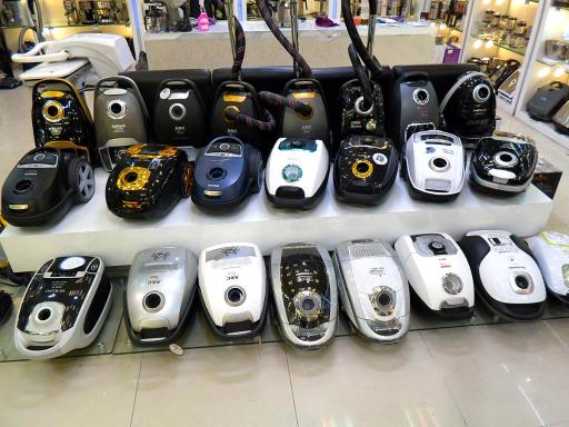 عکس فروشگاه مکث(فروشگاه مرکزی دلمونتی)