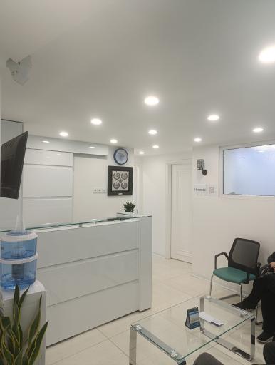 عکس دندانپزشکی دکتر اسلامی