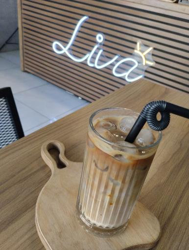 عکس کافه لیوا
