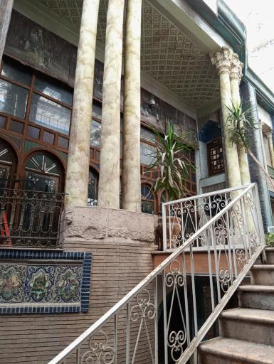 عکس عمارت تاریخی کوچه هفت تن