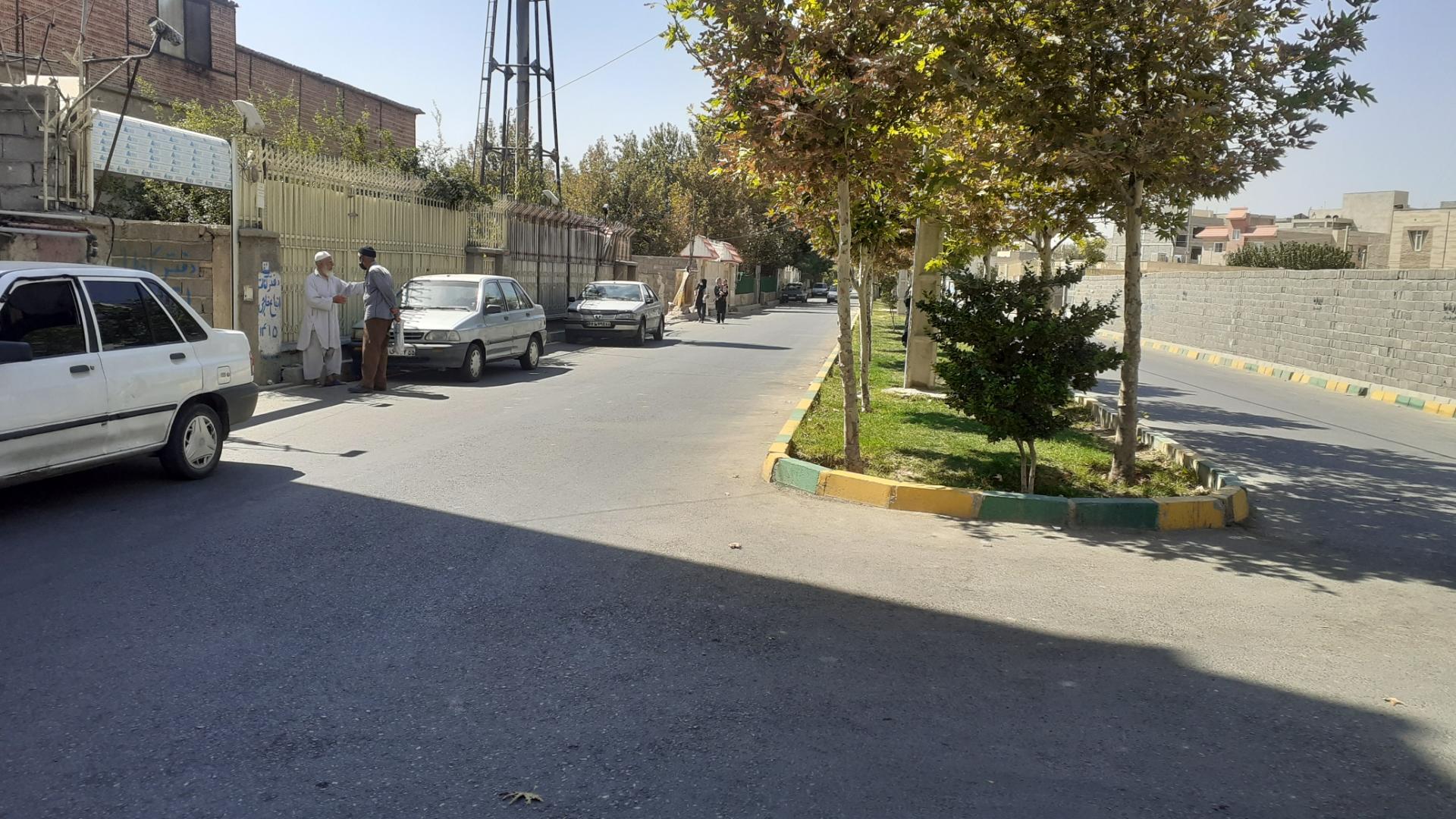 عکس دفتر کفالت اتباع خارجی ۱۴۱۵