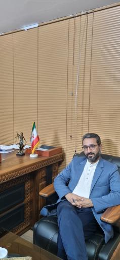 عکس دفتر وکالت دکتر علی اکبر خاکزاده 