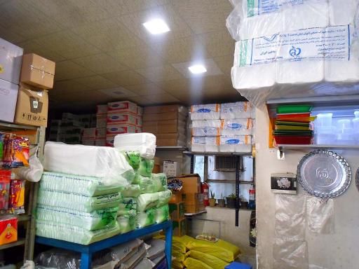 عکس پلاستیک و  ظروف یکبار مصرف همایونی