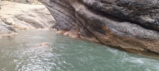 عکس تنگه هلت