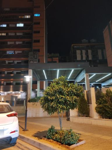 عکس مجموعه مسکونی تجاری ایران زمین