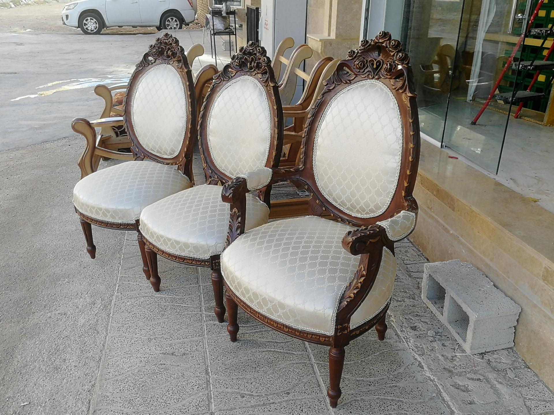 عکس خدمات مبل پرهیزکار