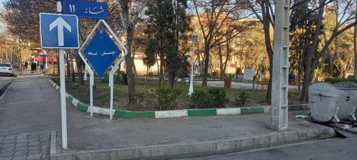 عکس بوستان ثمانه