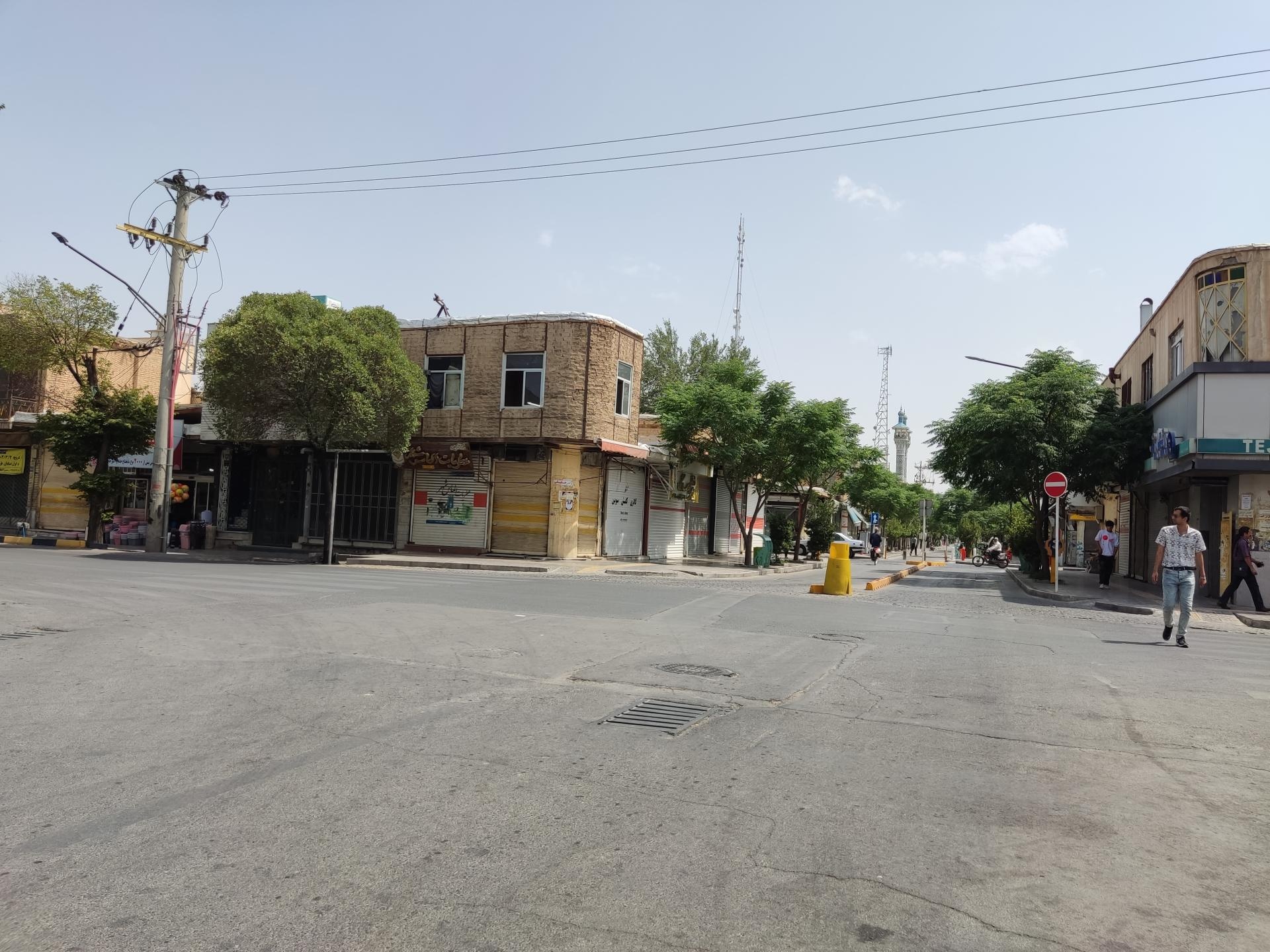 عکس چهار راه بازار