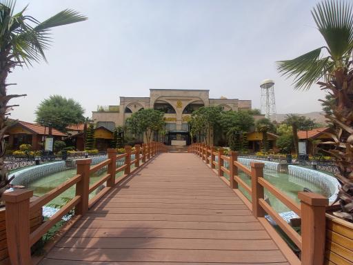 عکس باغ رستوران الیاسام