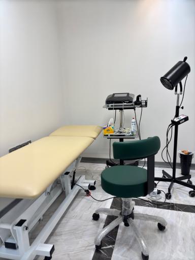 عکس کلینیک فیزیوتراپی نغمه حرکت