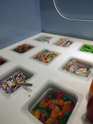 عکس بستنی اکسین 