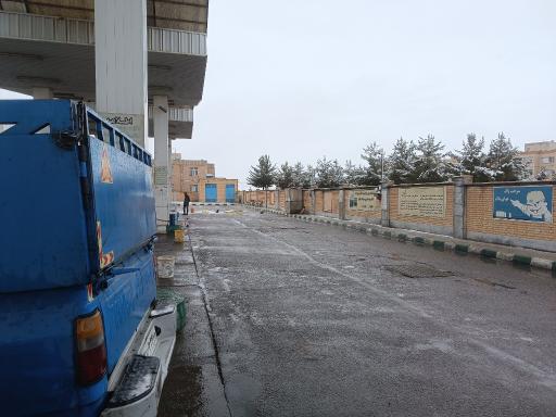 عکس پمپ گاز CNG میمه