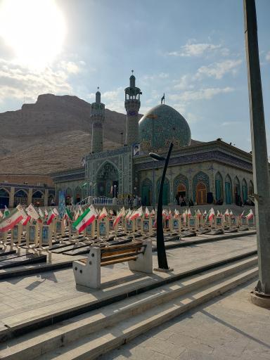 عکس گلزار شهدای شهرضا