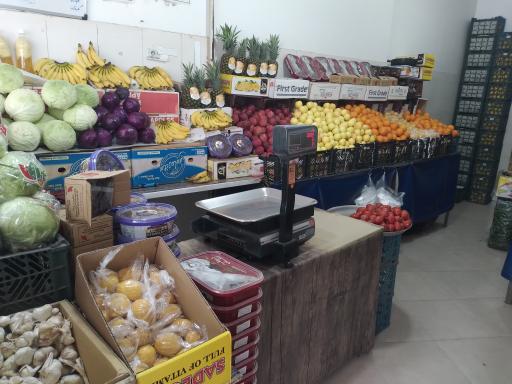 عکس میوه فروشی صادقی