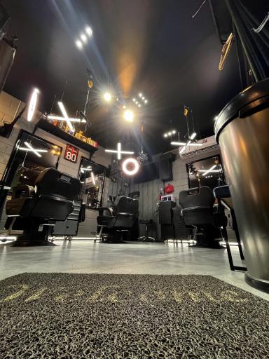 آرایشگاه گلدن تاچ