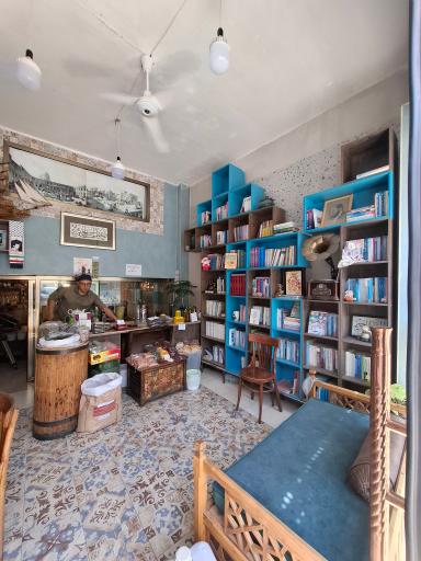 سرکه فروشی ننه شهناز 