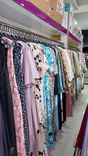 عکس پوشاک بارداری پا به ماه کلوزینگ