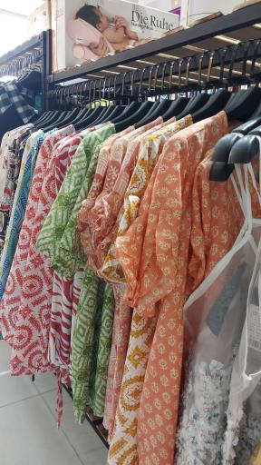 پوشاک بارداری پا به ماه کلوزینگ